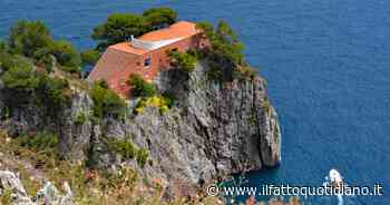 Capri, l’enigma irrisolto della Villa di Malaparte. Quanto c’è dell’artista e quanto del… - Il Fatto Quotidiano