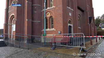 Stormweer zorgt voor schade in Lubbeek: kerk Linden afgesloten en bomen aan Vrije Basisschool omgezaagd - ROB-tv