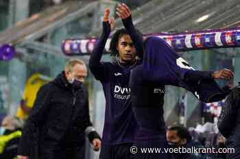 Joshua Zirkzee laat zich uit over toekomst en komt terug op racistische uitlatingen: &quot;Ik wilde er geen groot ding van maken&quot;