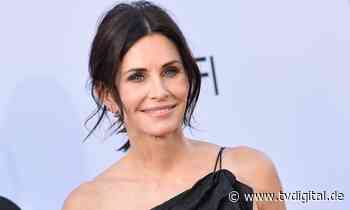 „Friends“-Star Courteney Cox will jetzt mit Falten altern - TV Digital