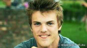 Live: NSW Now: Police, government announce $500,000 reward for information on Theo Hayez case