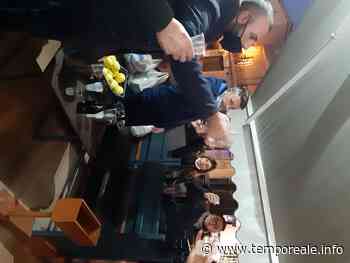 Minturno / Settima edizione della festa natalizia del gruppo locale di Fratelli d'Italia - Temporeale Quotidiano