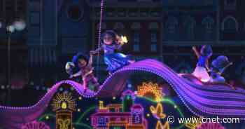 Fantasmic and World of Color Are Finally Returning to Disneyland     - CNET