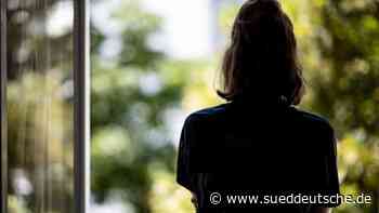 Gesellschaft - Hildesheim - Befragung: Pandemie belastet junge Menschen immer stärker - Gesellschaft - Süddeutsche Zeitung