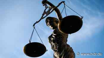 Polizistentrick: Betrüger steht in Hildesheim vor Gericht - NDR.de