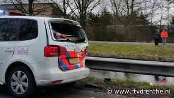 Politiewagen aangereden bij beveiliging na ongeluk in Hijkersmilde - rtvdrenthe.nl