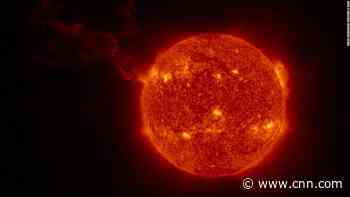 See unprecedented video capture solar eruption