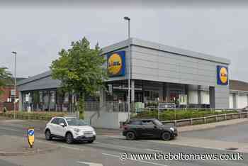 Shoplifter had a knife - The Bolton News