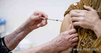 Steeds minder mensen halen boosterprik - MSN