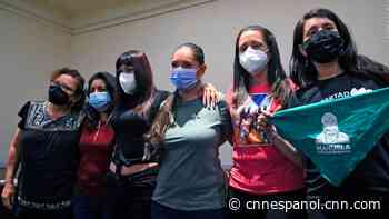 Mujeres condenadas por sufrir emergencias obstétricas hablan tras quedar libres en El Salvador - CNN
