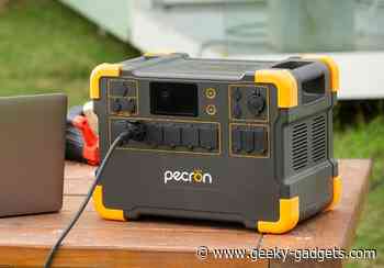Pecron E3000 portable power station features 16 outputs