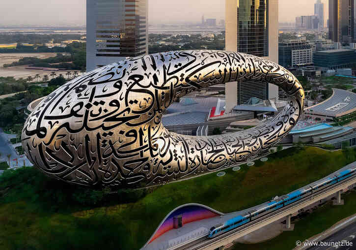 Die Zukunft hat ein Loch
 - Museum in Dubai von Killa Design