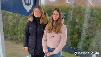 Probleme mit Autokraft-Bussen: Verspätungen und mehr: Neuntklässlerinnen aus Hohn führen Tagebuch über Schulbus-Ärger | shz.de - shz.de