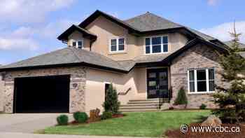 Families of dementia patients pitch alternative to large care homes ahead of Alberta budget