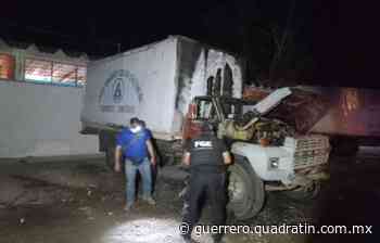 Incendian 2 camiones en rastro de Iguala - Quadratin Guerrero