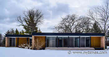 A No-Cost Modernist Home, but No Takers Yet. It Needs Moving.
