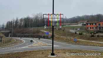 Inaugurato a Cuneo il monumento a Juliane Assange firmato Cont e Serra - Il Tirreno