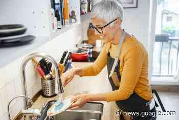 A New Study Says Doing Chores Like Washing Dishes and Gardening Can Decrease Heart Disease Risks Among Women - Yahoo Sports