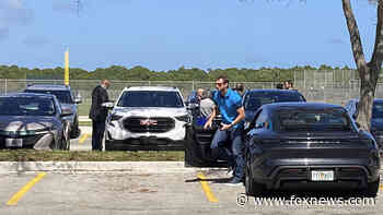 Max Scherzer arrives in Porsche as MLB lockout talks resume