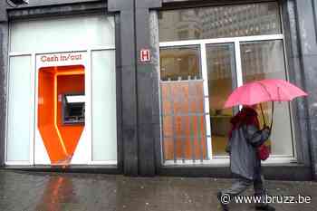 Sint-Pieters-Woluwe wil geldautomaat op maximum tien minuten stappen - BRUZZ