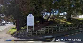 Nelson College moves to online learning after 33 Covid cases - 1News