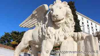 L'arco di trionfo del Palladio in onore del luogotenente Bollani L'antico leone torna a ruggire - Il Messaggero Veneto