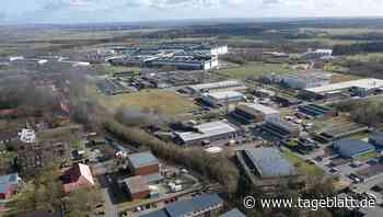 Photovoltaikanlage gerät in Brand – Großeinsatz in Stade-Ottenbeck - Blaulicht - Tageblatt-online