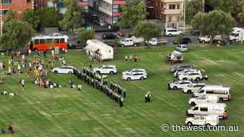 COVID-19: Anti-vaxxer’s showdown with riot police at Perth CBD’s Langley Park - The West Australian