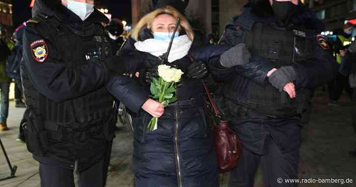 Festnahmen bei Anti-Kriegs-Demos in Russland