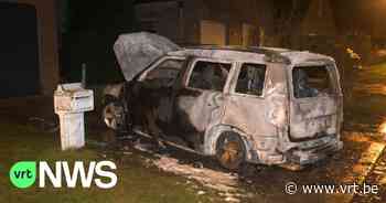 Auto uitgebrand in Wommelgem - VRT NWS