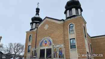 Alberta's Ukrainian community comes together to support each other, family overseas