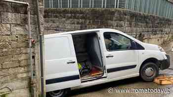 I ladri che rubano scooter e bici nei garage condominiali - RomaToday