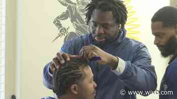 Niagara Falls district arranges free haircuts for kids wearing hoods to hide their hair