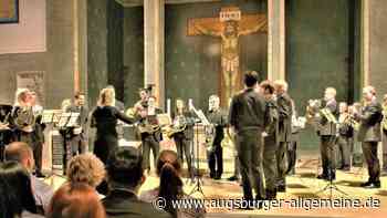 Hornisten und Hornistinnen erobern das "Haus der Begegnung" in Weißenhorn