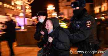 Thousands of Russians Protest President Putin’s Assault on Ukraine - The New York Times