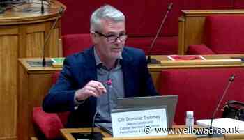 Councillor apologises after swearing at Barking and Dagenham budget meeting - Yellow Advertiser