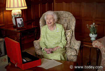 Queen Elizabeth postpones more virtual engagements after positive COVID test