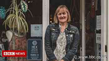 'I will still ask staff to isolate despite Covid rule change'