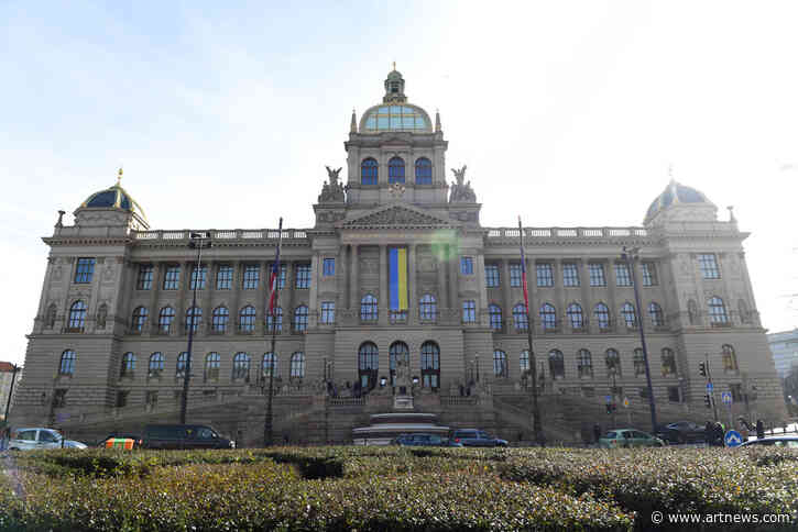 Ukrainian Museums Work to Safeguard Collections, Manhattan D.A. Returns Antiquities to Greece, and More: Morning Links for February 25, 2022