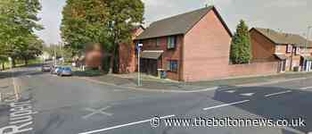 Driver fails to remain at scene after car hits will on Settle Street, Great Lever