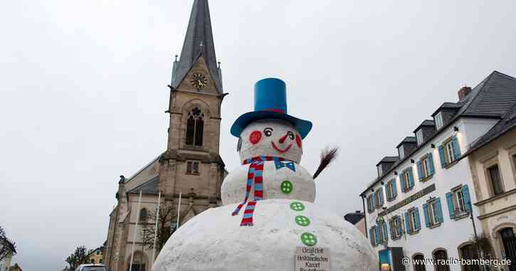 Das Fichtelgebirge hat seinen XXL-Schneemann wieder