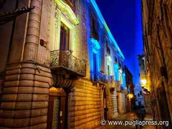 TRANI: IL PALAZZO DELLE ARTI BELTRANI S'ILLUMINA CON I COLORI DELLA BANDIERA UCRAINA - Puglia Press