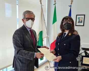 Manduria: il sindaco Gregorio Pecoraro conferisce Encomio alla Comandante della Polizia LocaleMancarella • La Voce di Maruggio - La Voce di Maruggio