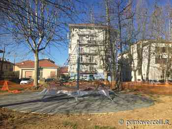 Santhià: nuova giostra al Parco Durandi - Prima Vercelli