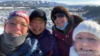 N.B. nurses travel to Yukon to give COVID vaccines after coming back from retirement