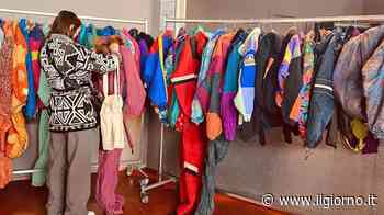 Vinokilo, l'abbigliamento vintage a peso arriva ad Alzano Lombardo - IL GIORNO