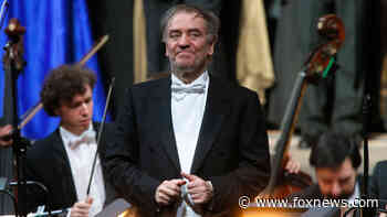 Putin supporter Valery Gergiev out of Vienna Philharmonic US tour