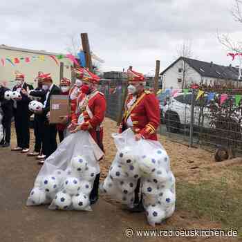 Euskirchener Dreigestirn besucht Kindergärten - radioeuskirchen.de