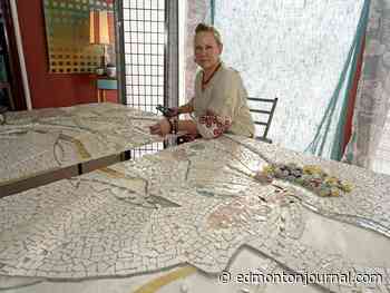 'Rallying the Ukrainians together through imagery': Edmonton artist creating mosaic signifying hope as war rains down on country