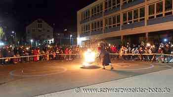 Fasnet in Lauterbach - Hochsteiger-Hexen läuten fünfte Jahreszeit ein - Schwarzwälder Bote